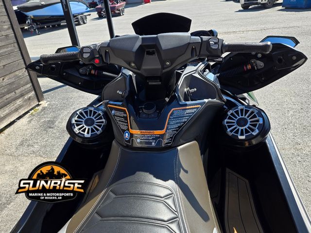 2025 Kawasaki Jet Ski Ultra 160 - 15