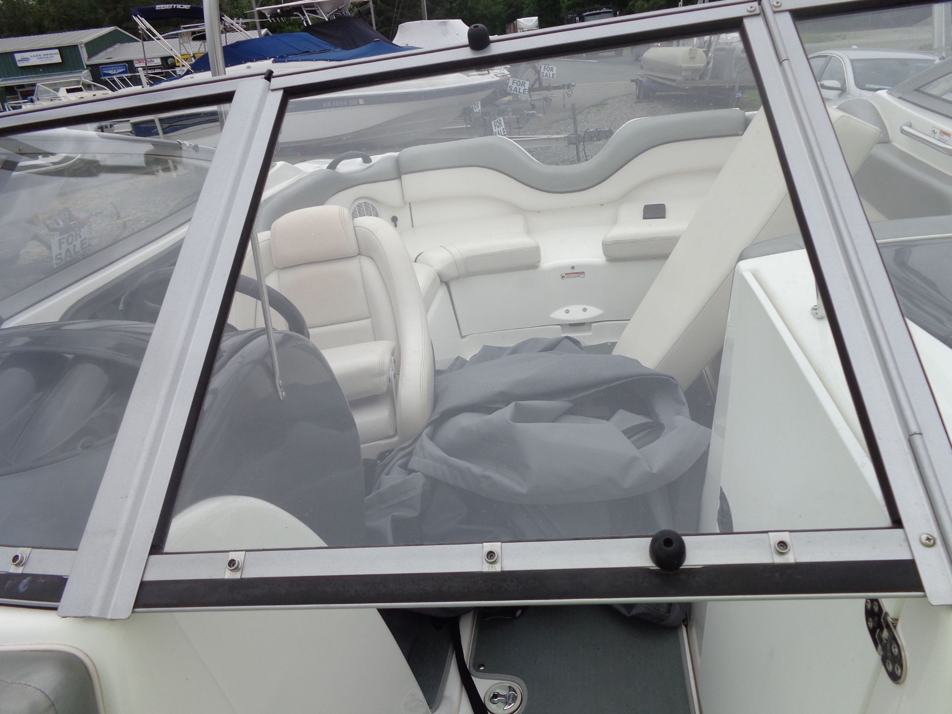2008 Yamaha Boats AR210 - 41