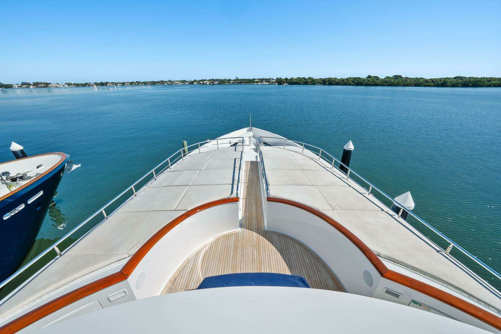 2005 Trinity Yachts Tri-Deck - Image 57