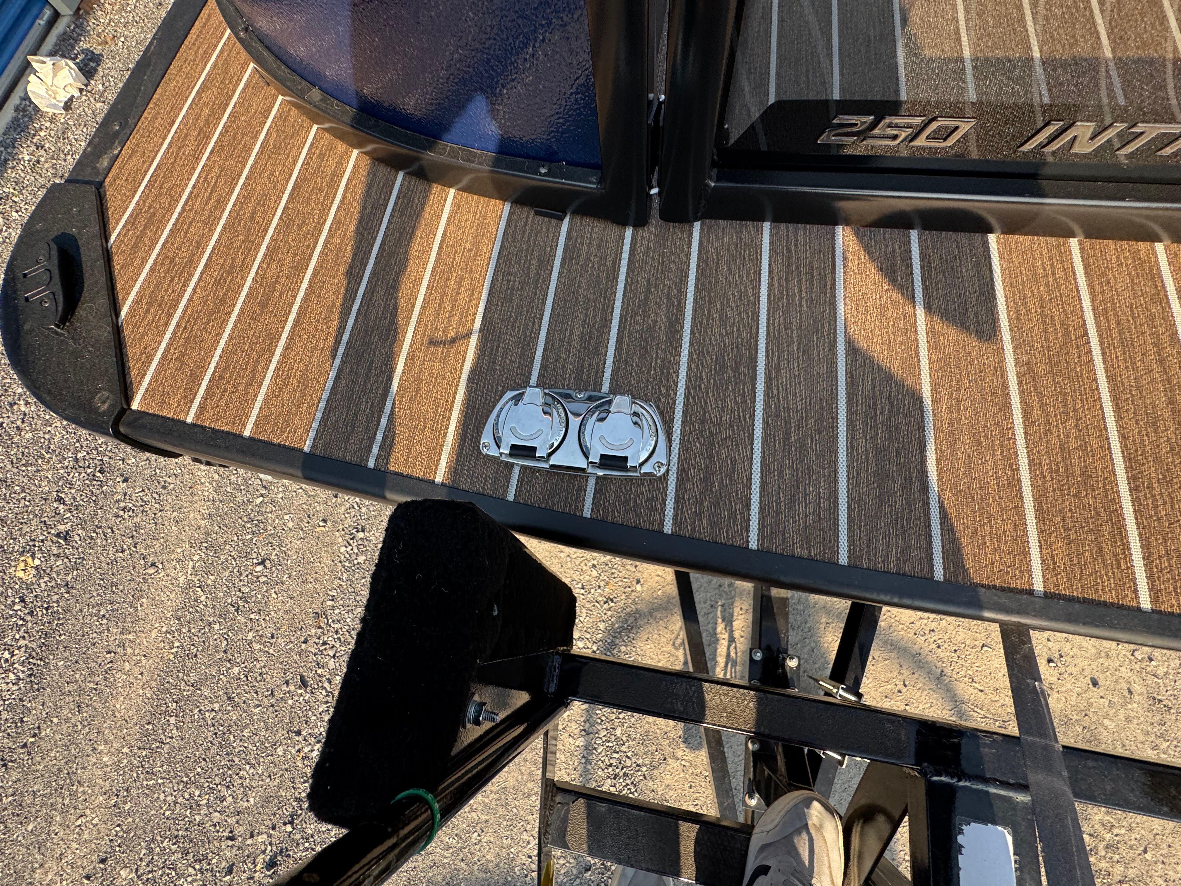 2026 Premier 250 Intrigue RL - 24