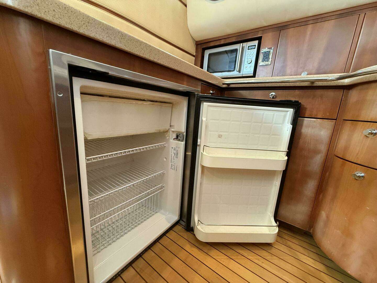 2007 Chris-Craft Roamer 40 - Image 18
