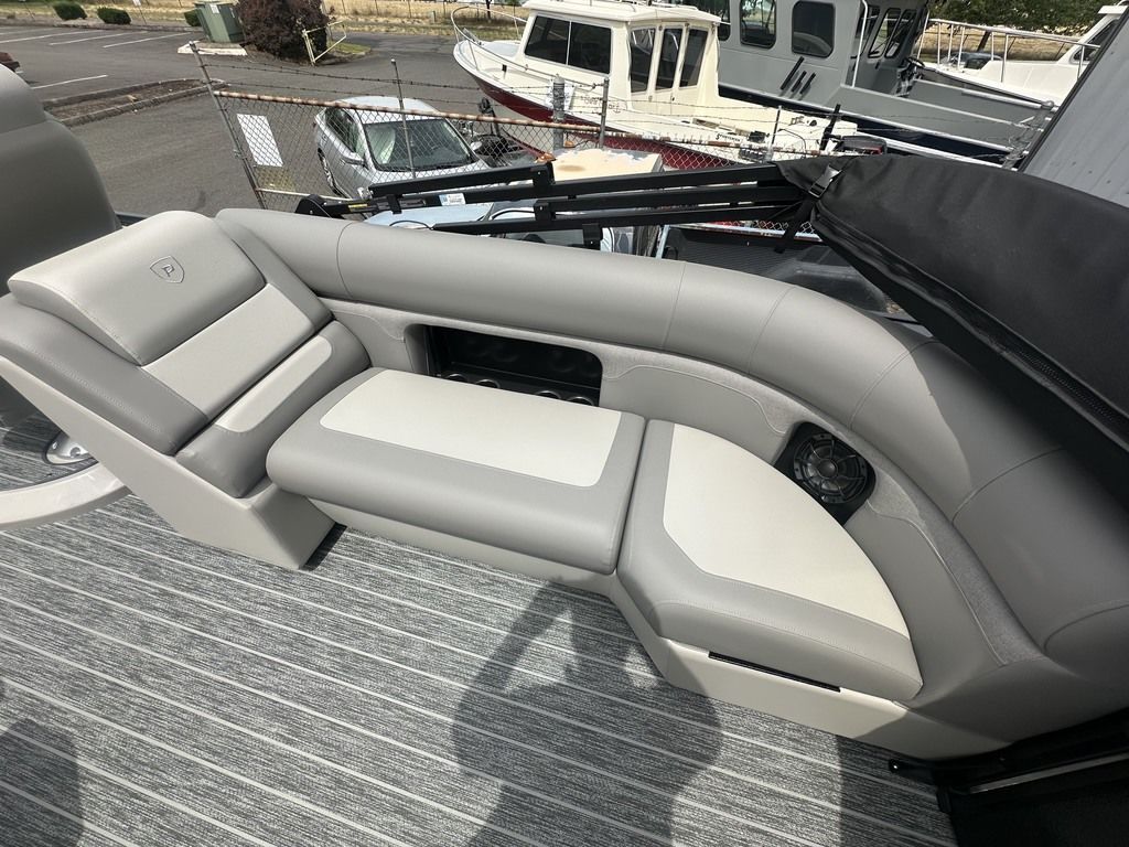 2026 Premier 230 Sunsation RF - CL - 12