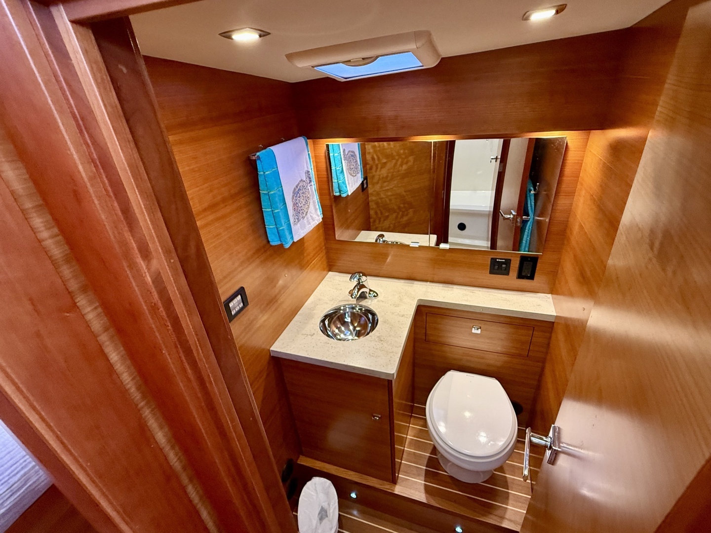 2015 Coastal Craft 45-IPS - Image 56