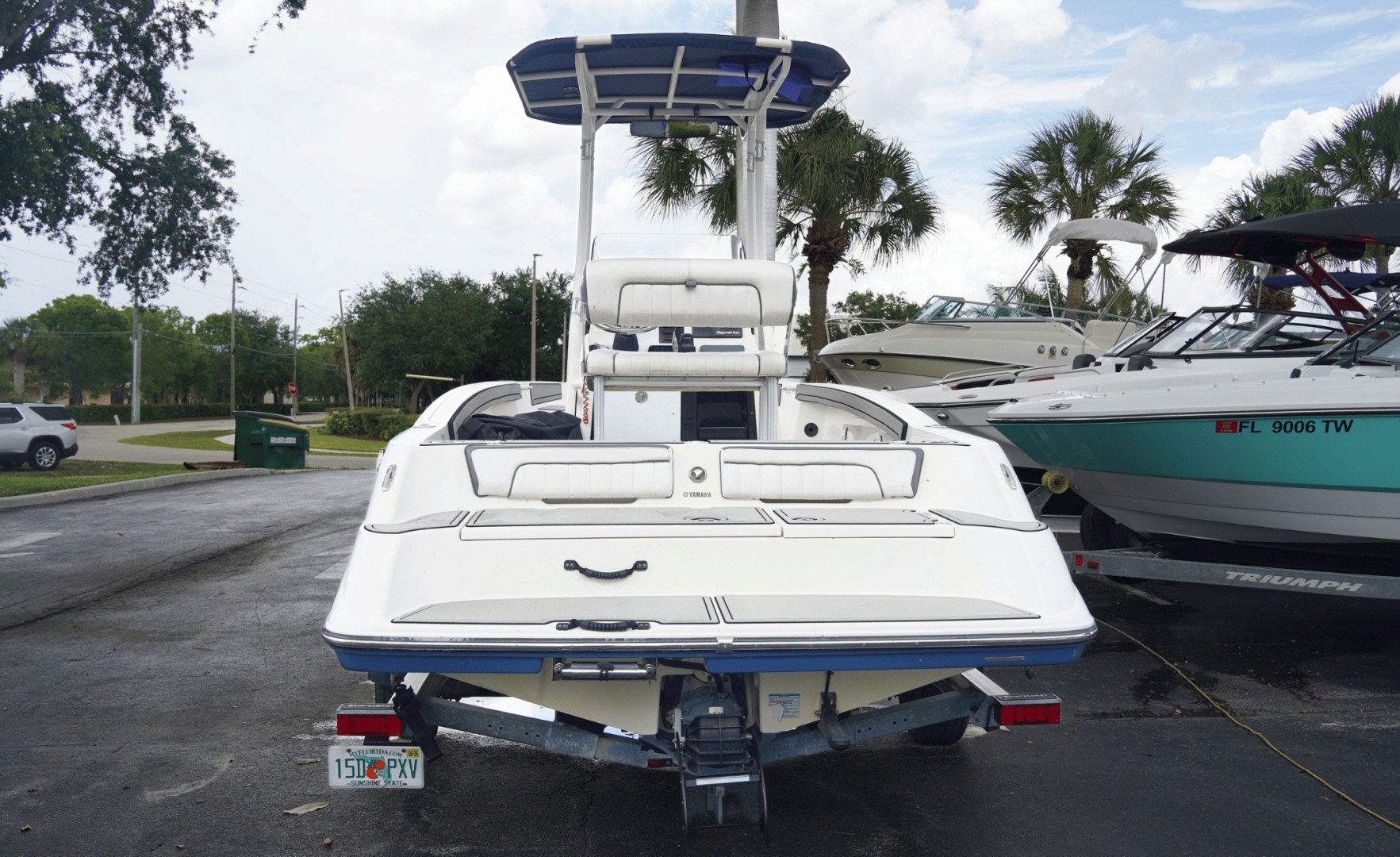 2018 Yamaha Boats 195 FSH - Image 3