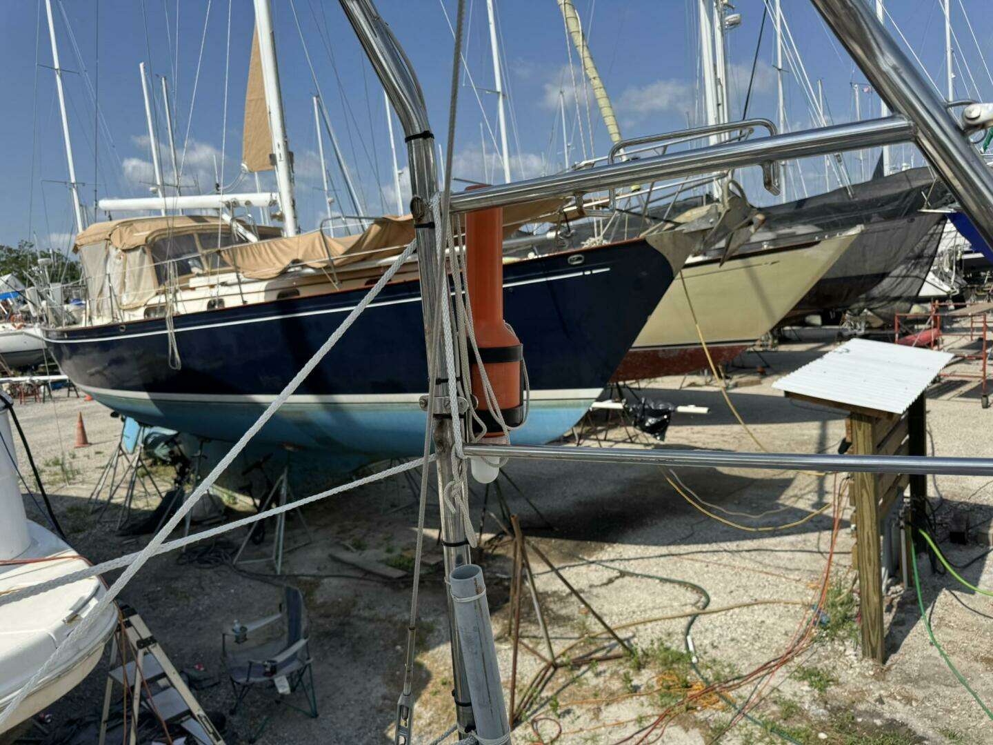 2009 RM Yachts RM1050 - Image 36