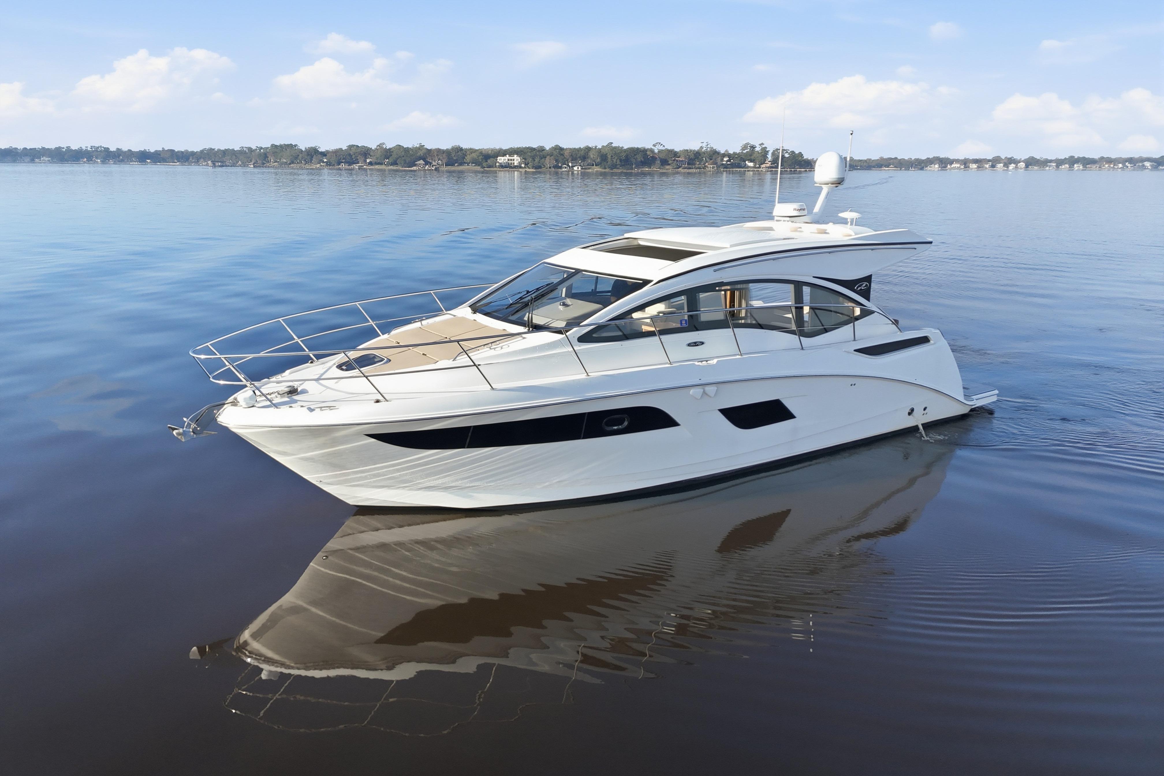 2017 Sea Ray Sundancer 400