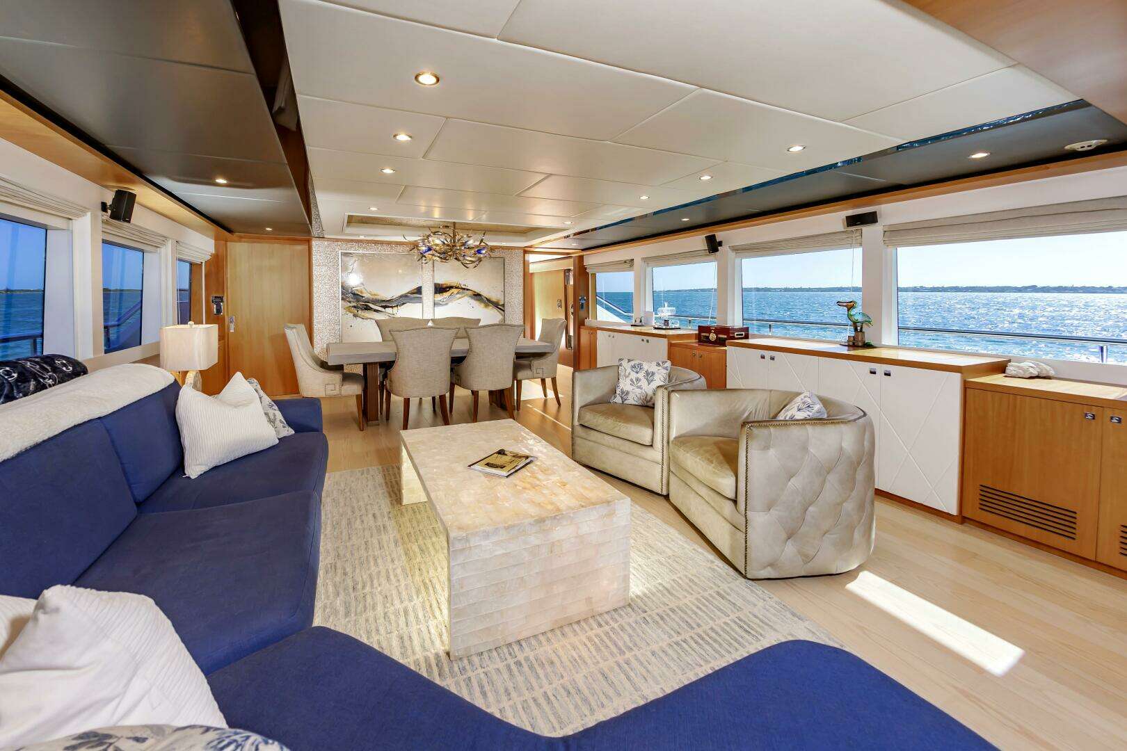 2017 Johnson 93 Flybridge - Image 29