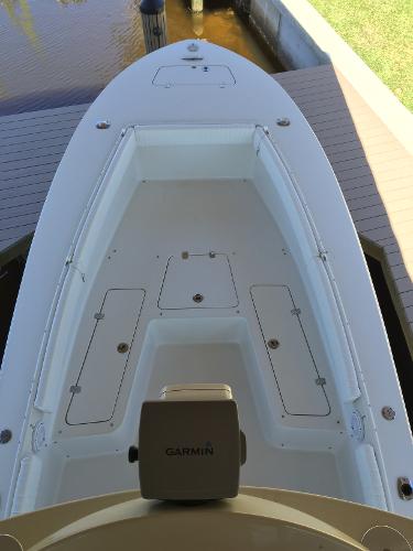 Andros 26 Tarpon 2011 with spacious deck and Garmin navigation system.