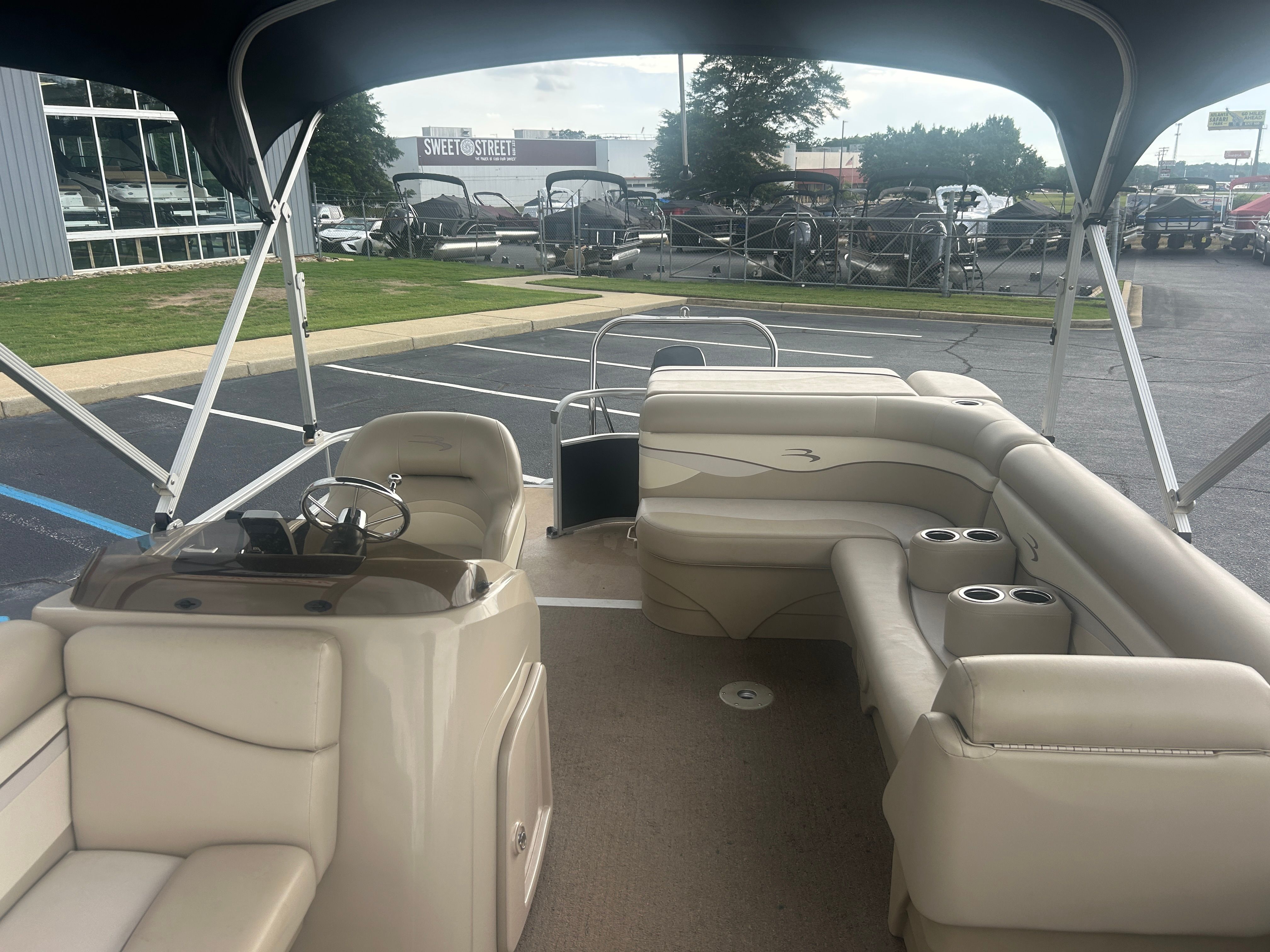 2012 Bennington 22SL - 16