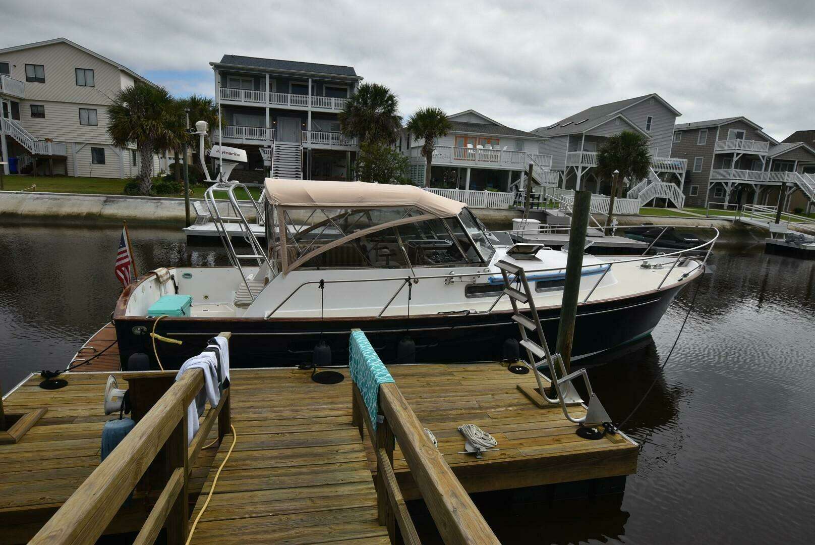 1999 Legacy 34 Express - Image 2