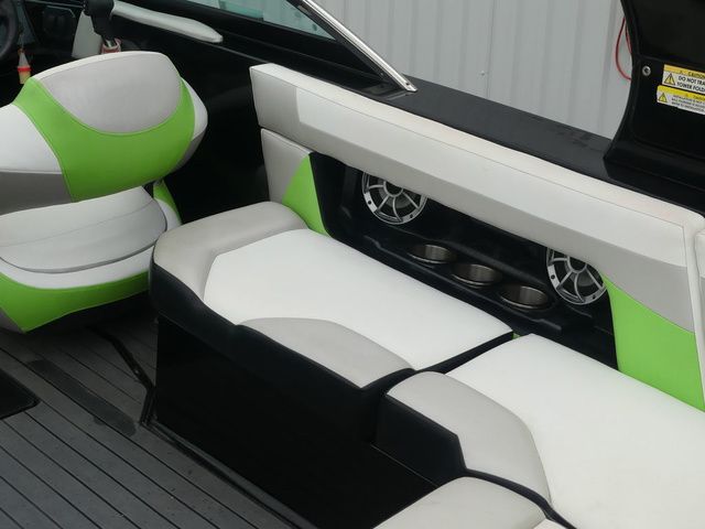 2016 Epic 23V - 24