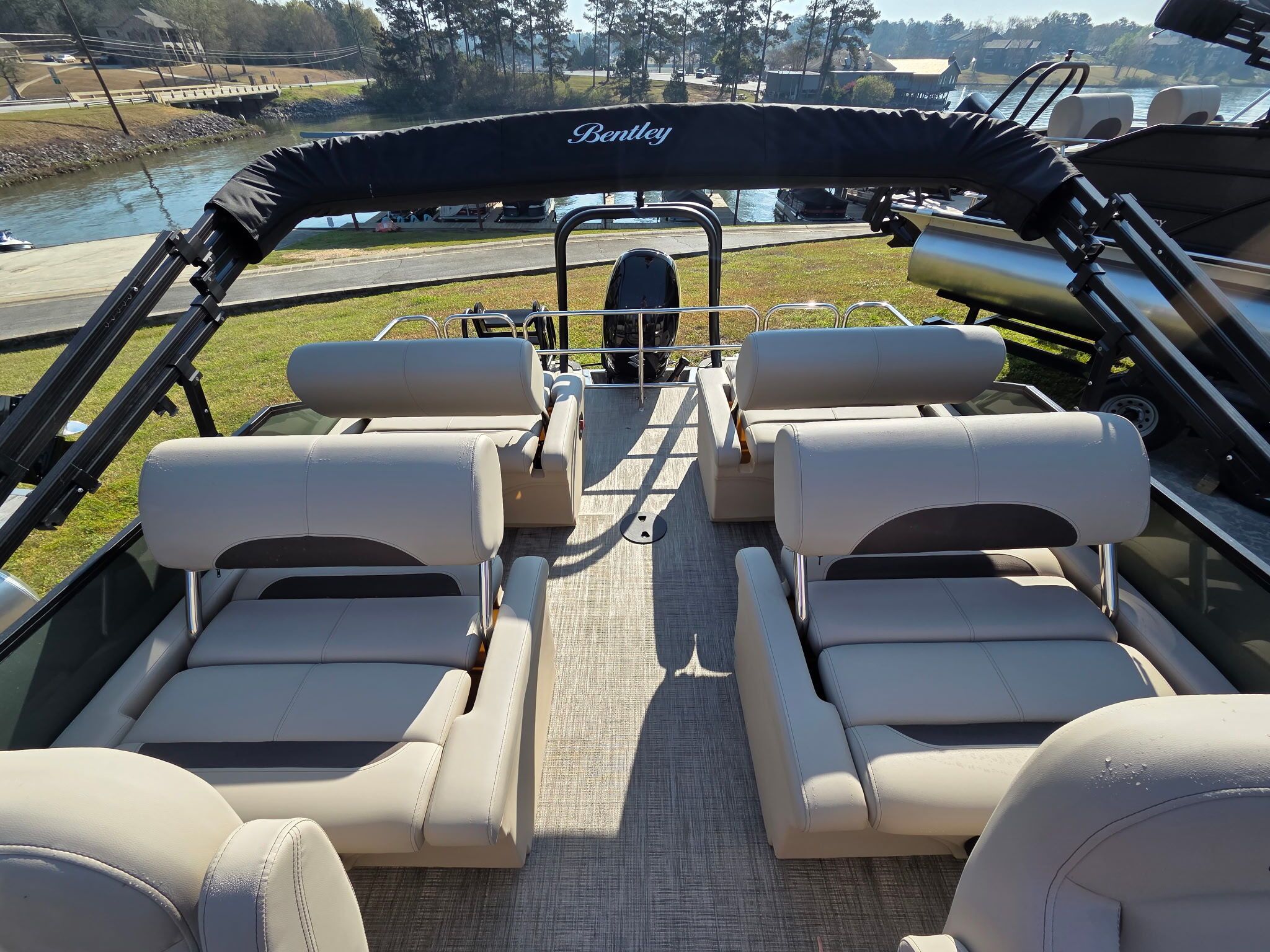 2026 Bentley Pontoons Legacy 220 Quad - 8