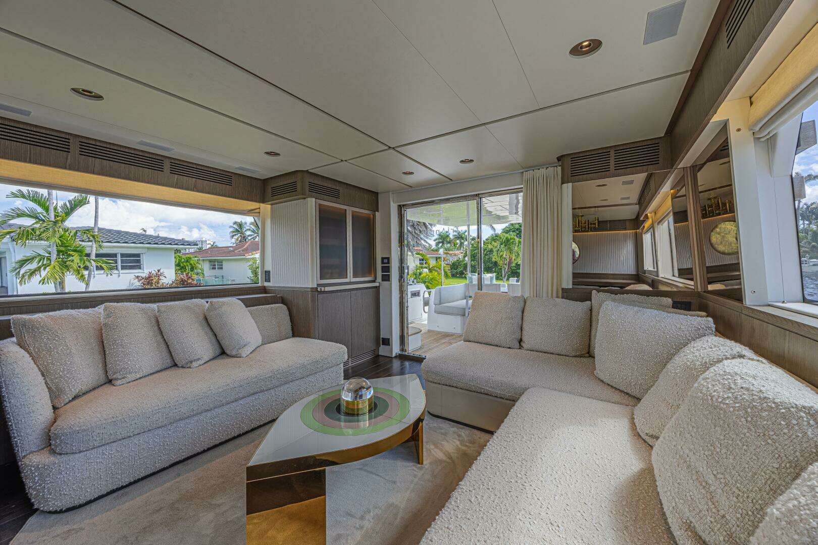 2022 Azimut Magellano 66 - Image 2
