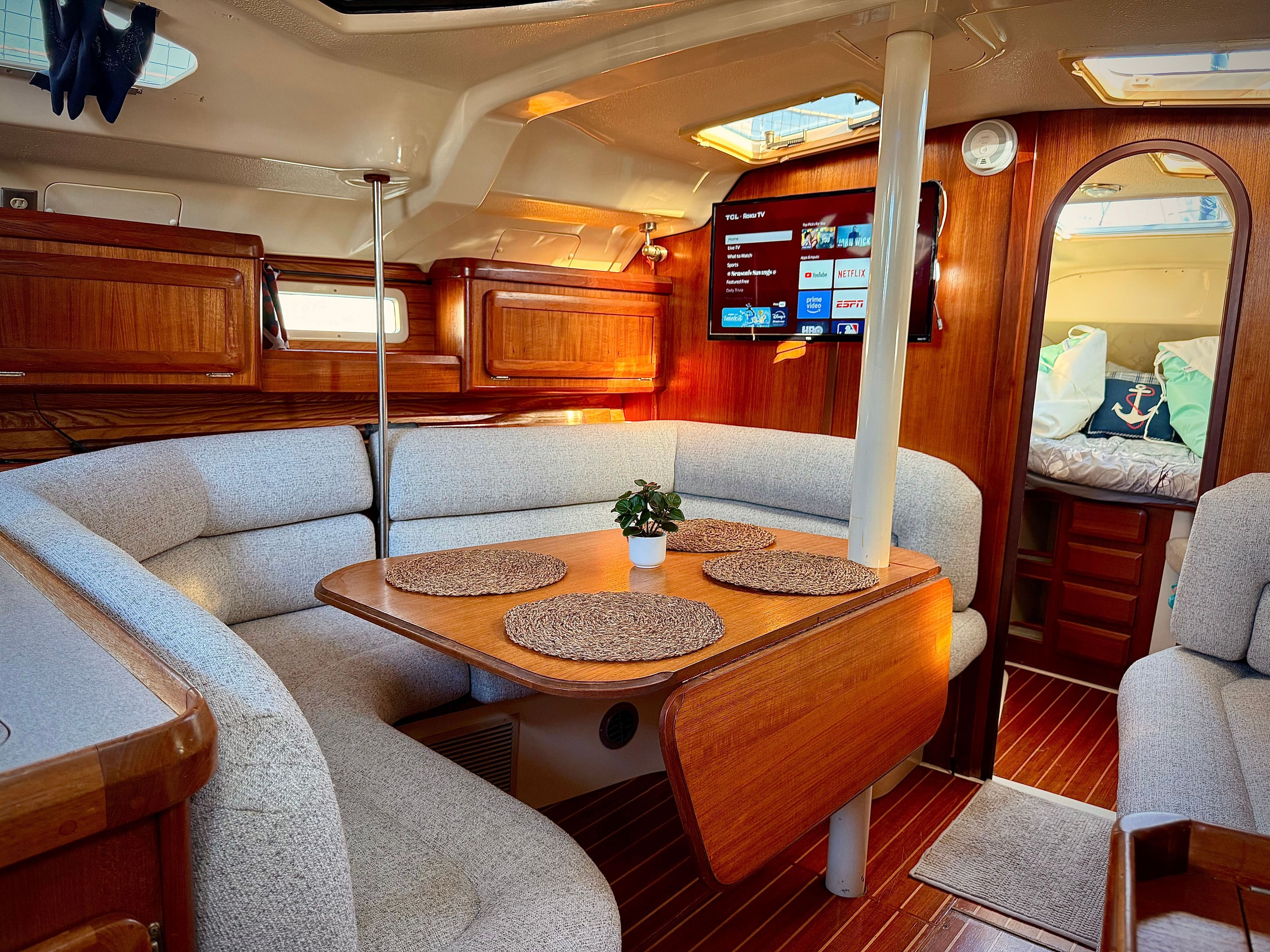 1993 Hunter Legend 40.5 - 32