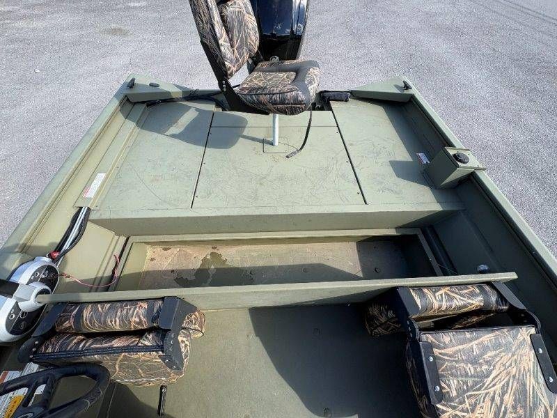 2022 Lund 1870 Predator SS - 47