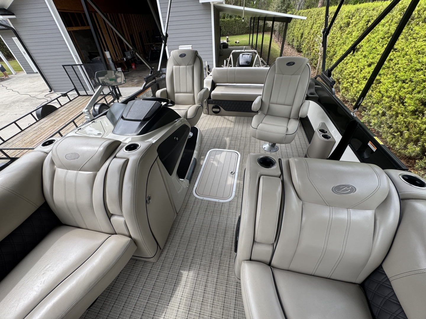 2019 Barletta L25UC - Image 9