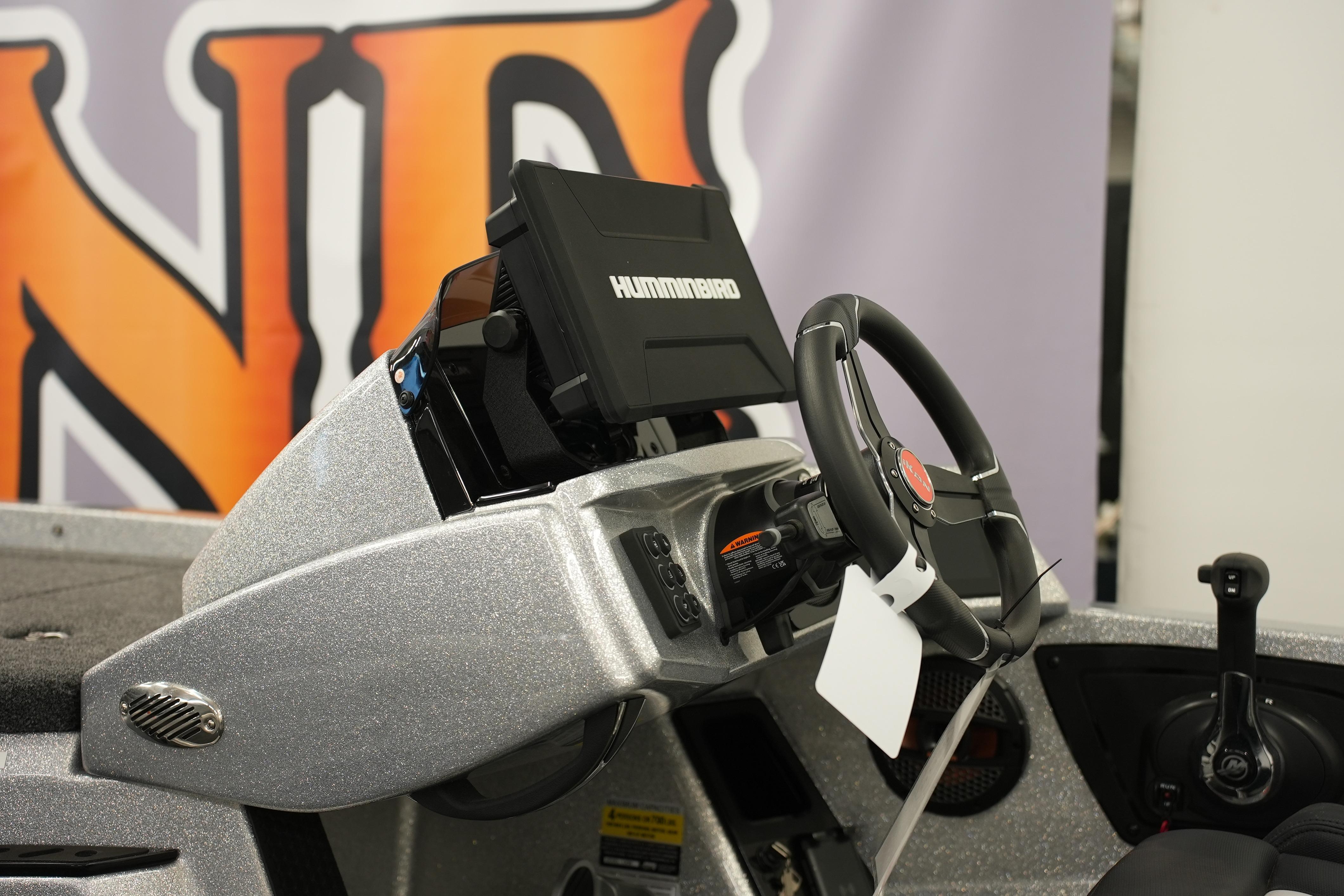 Steering console of 2026 iKon LXE20 boat with Humminbird display.