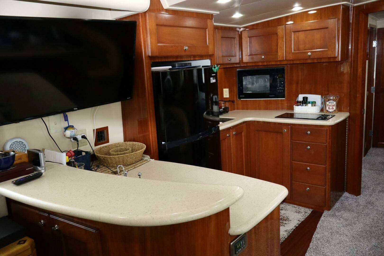 2006 Bluewater 5200 - Image 15