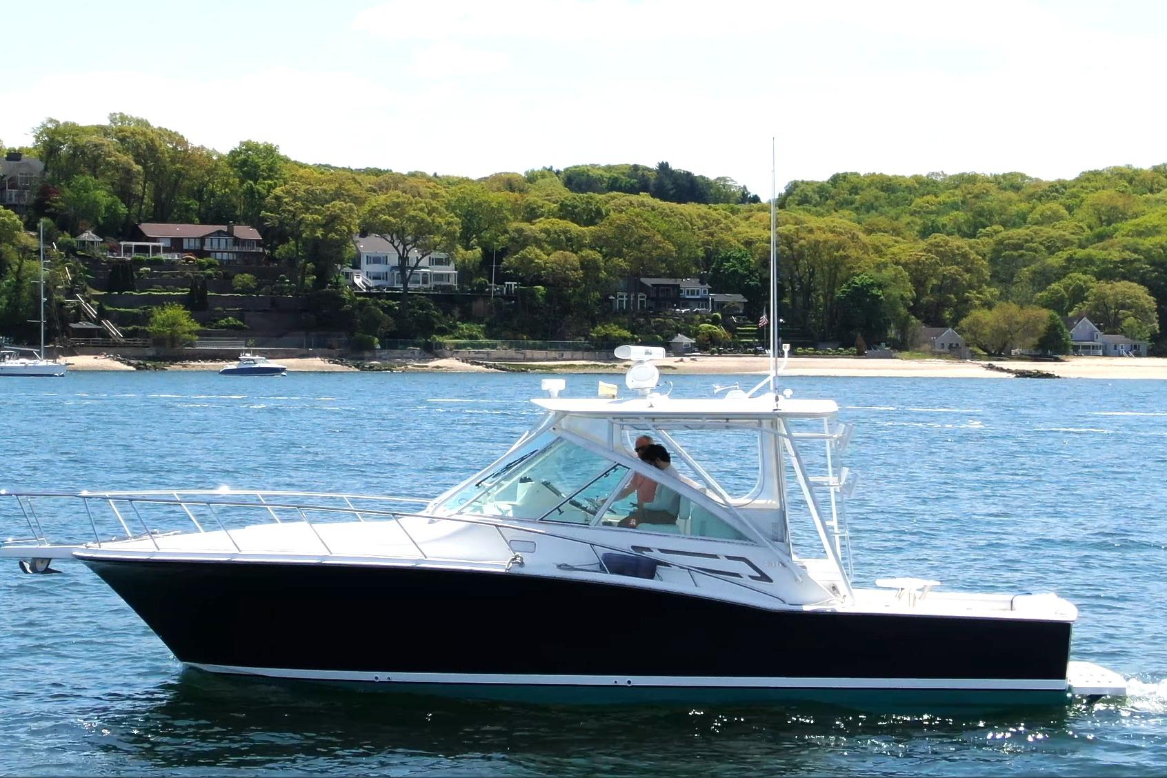 2008 Cabo 32 Express