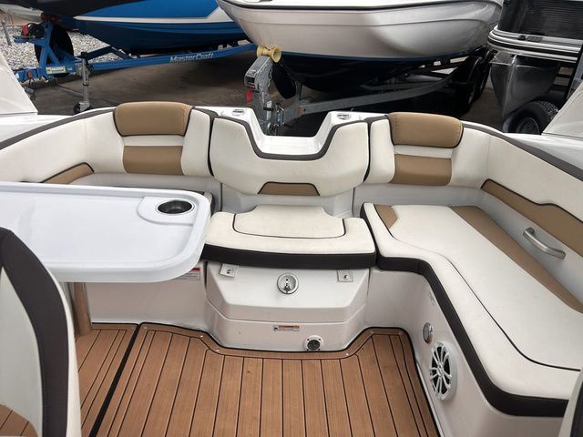 2022 Yamaha Boats 195S - 18