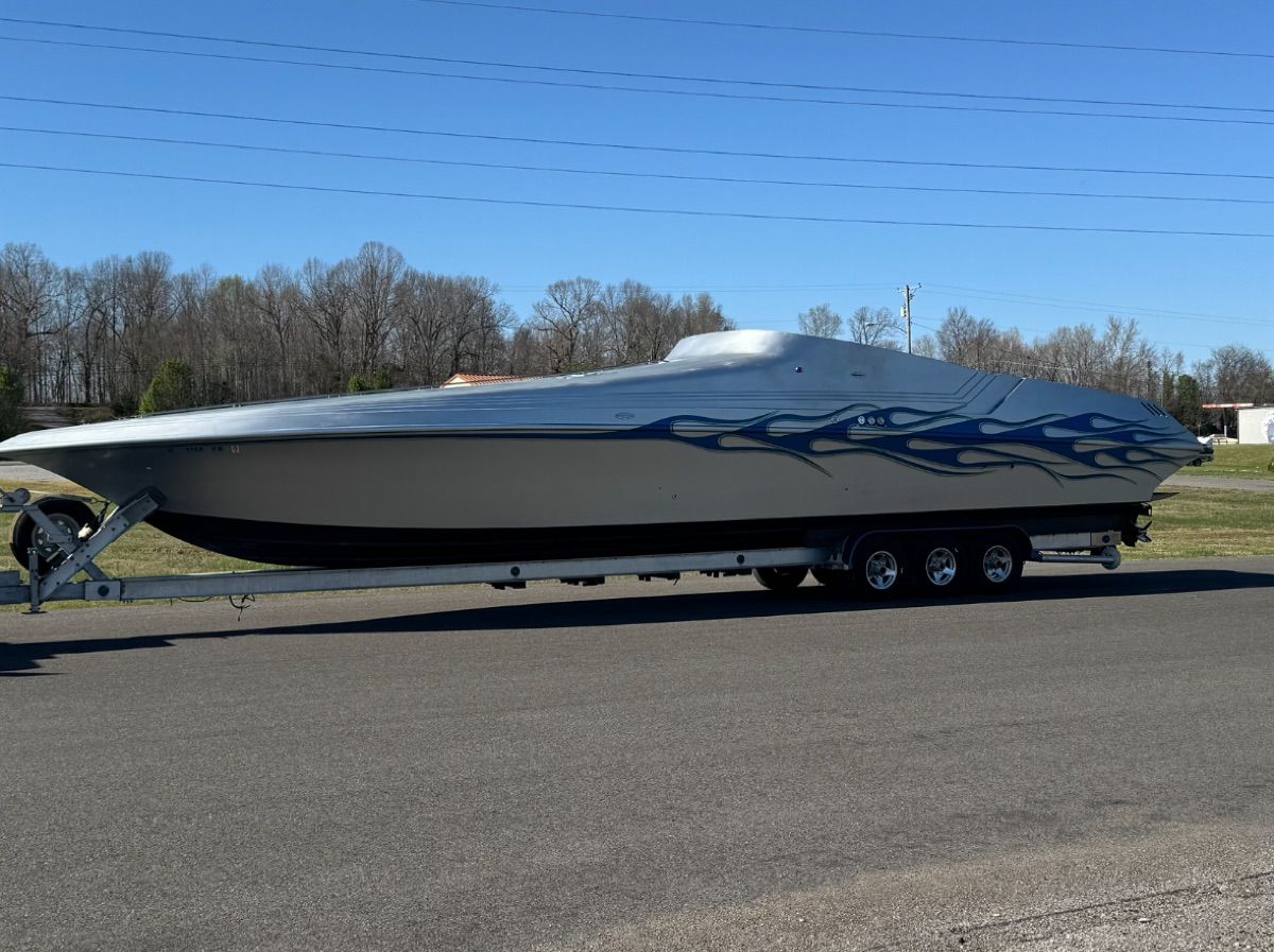 1993 Fountain 47 Lightning
