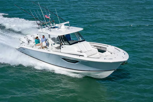 2021 Pursuit S378