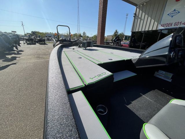 2026 Xpress H20 Bass - 11