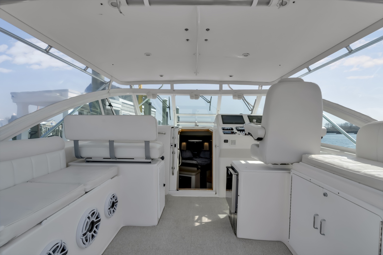 2005 Cabo 35 Express - Image 38