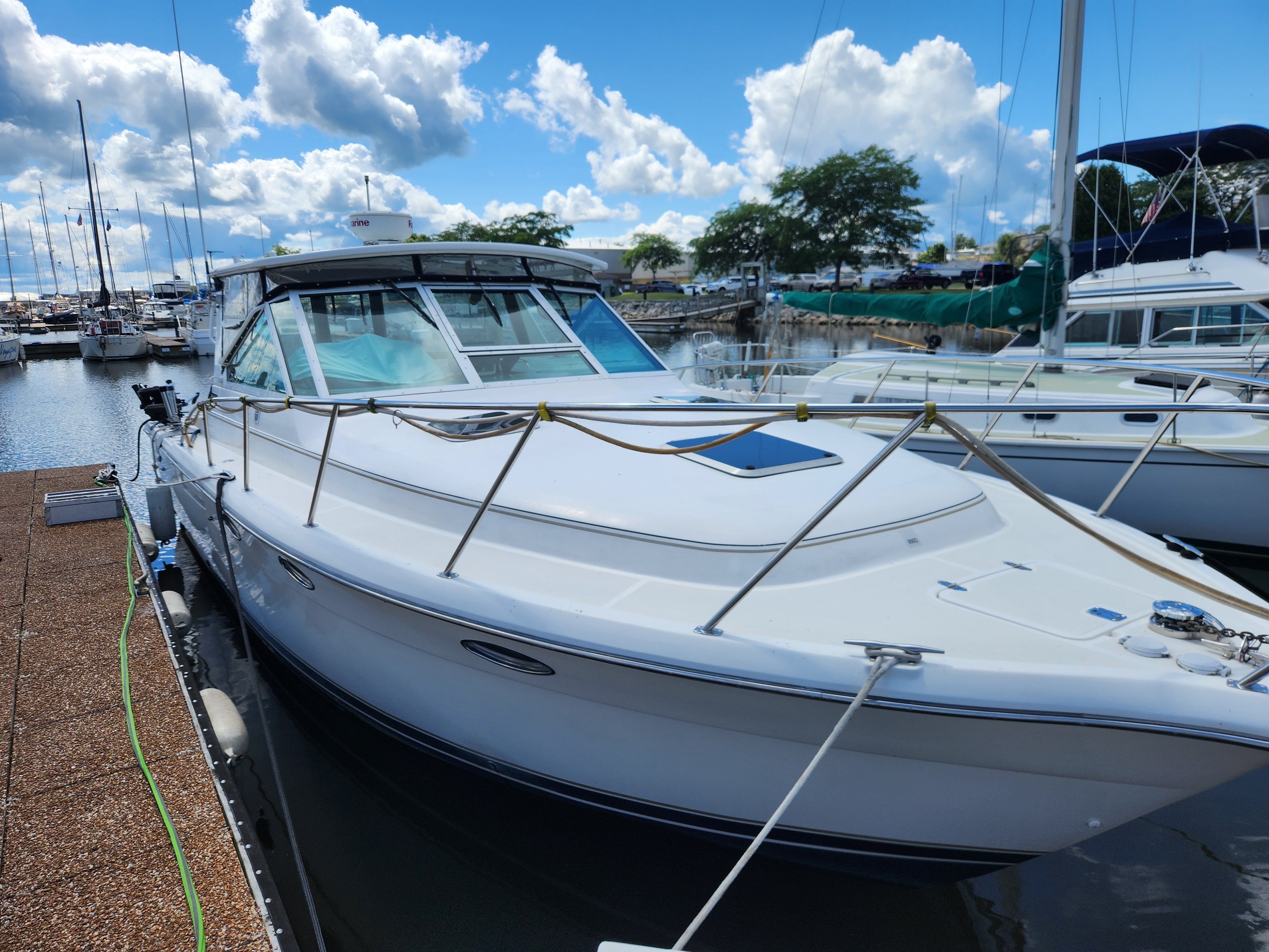 2000 Tiara Yachts 3100 Open - 3