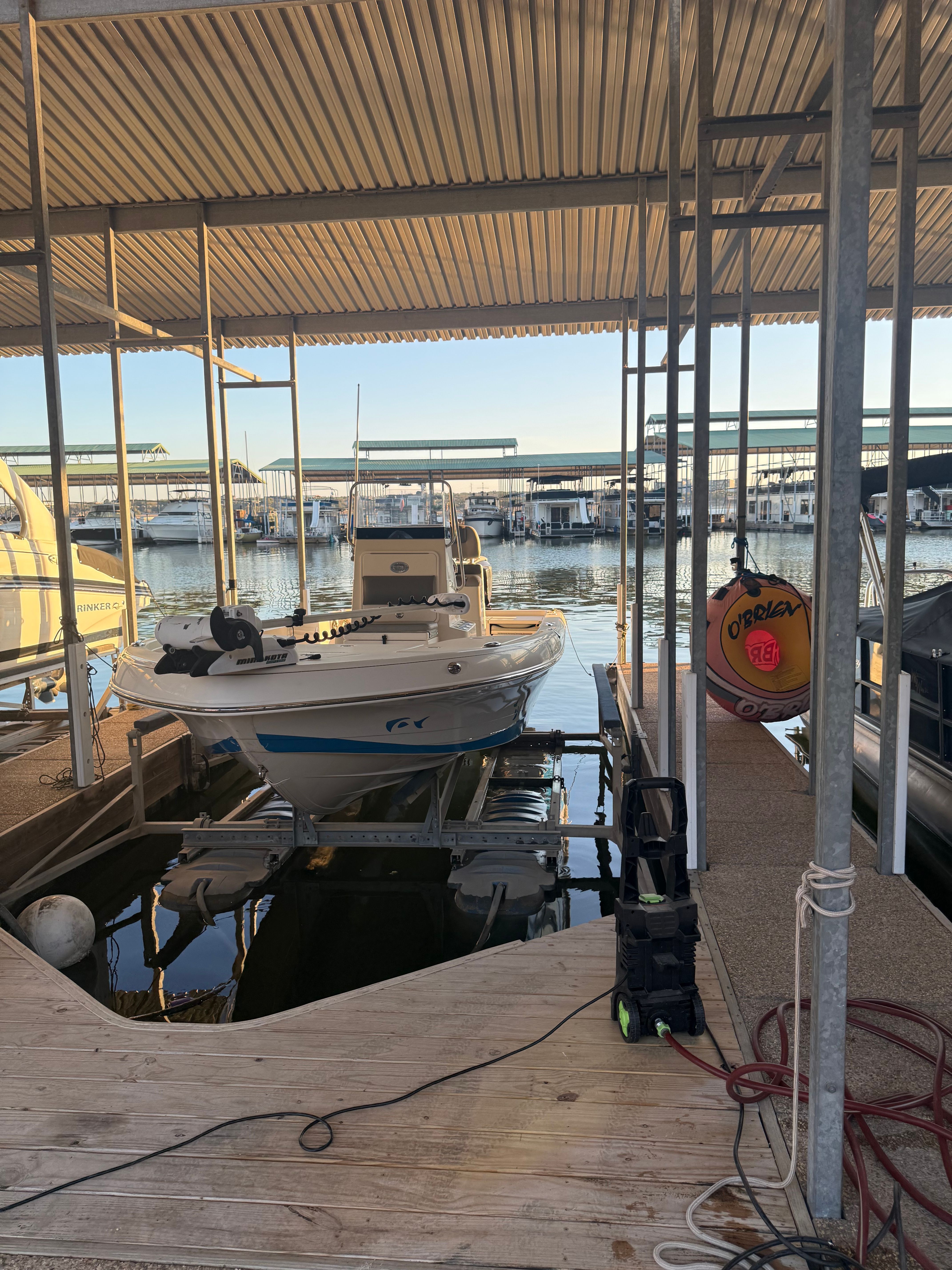 2016 Ranger 2310 Bay Ranger - 21
