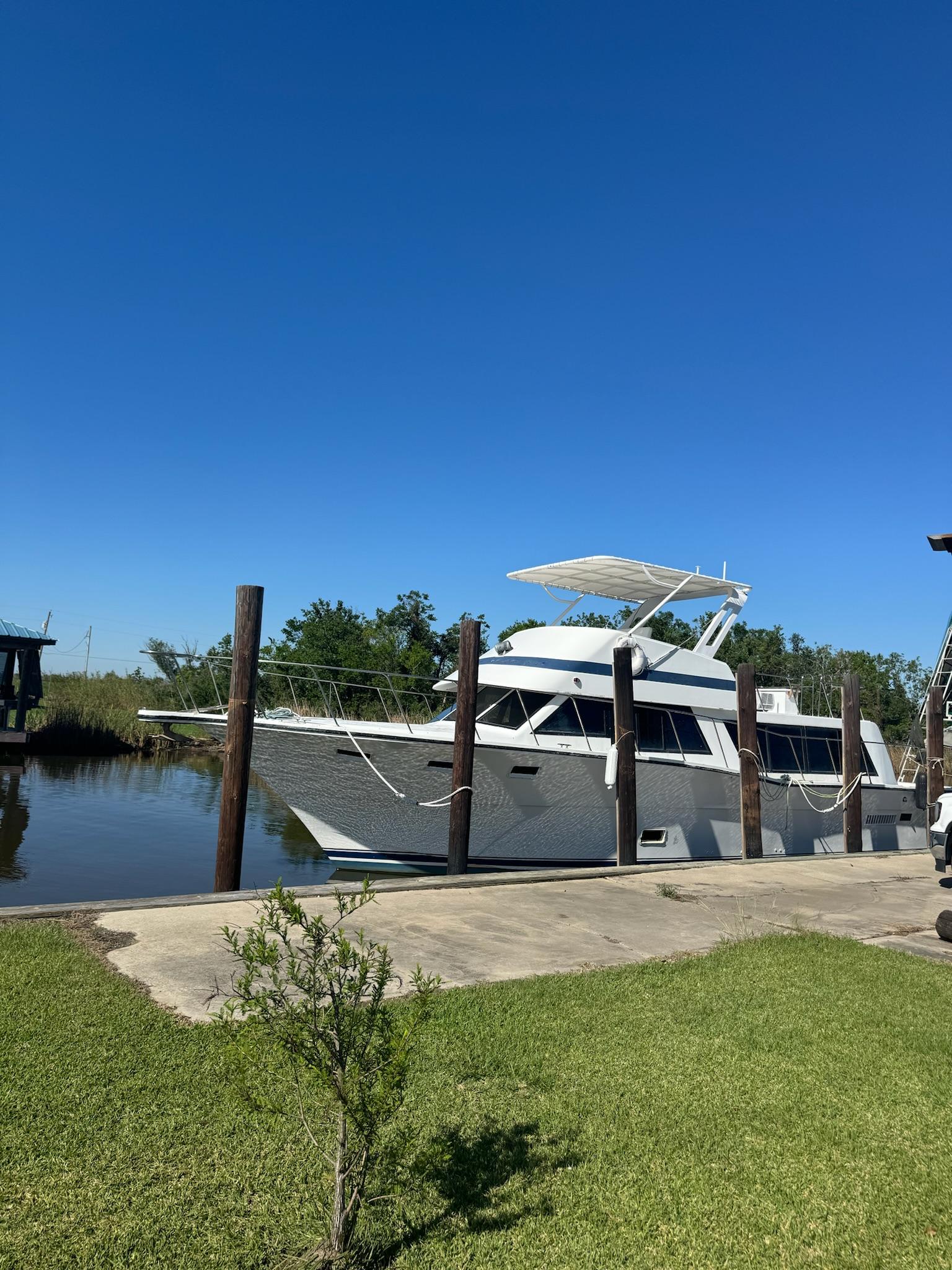 1982 Blue Water Motor Yacht