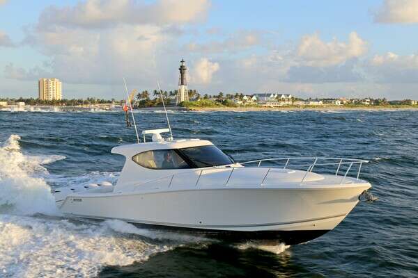 2026 Jupiter 41 Sport Bridge