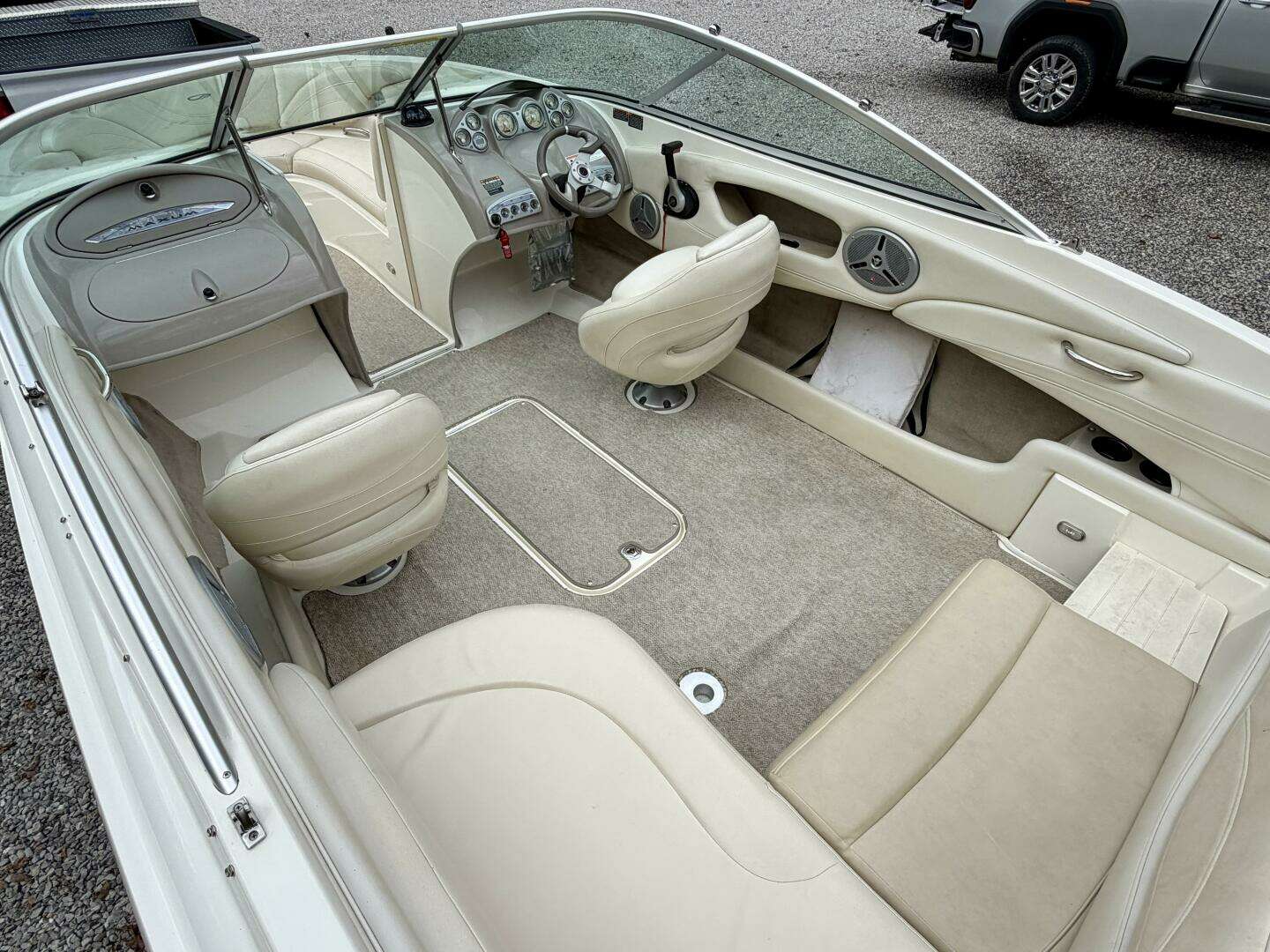 2007 Maxum 2200 SR3 - Image 28