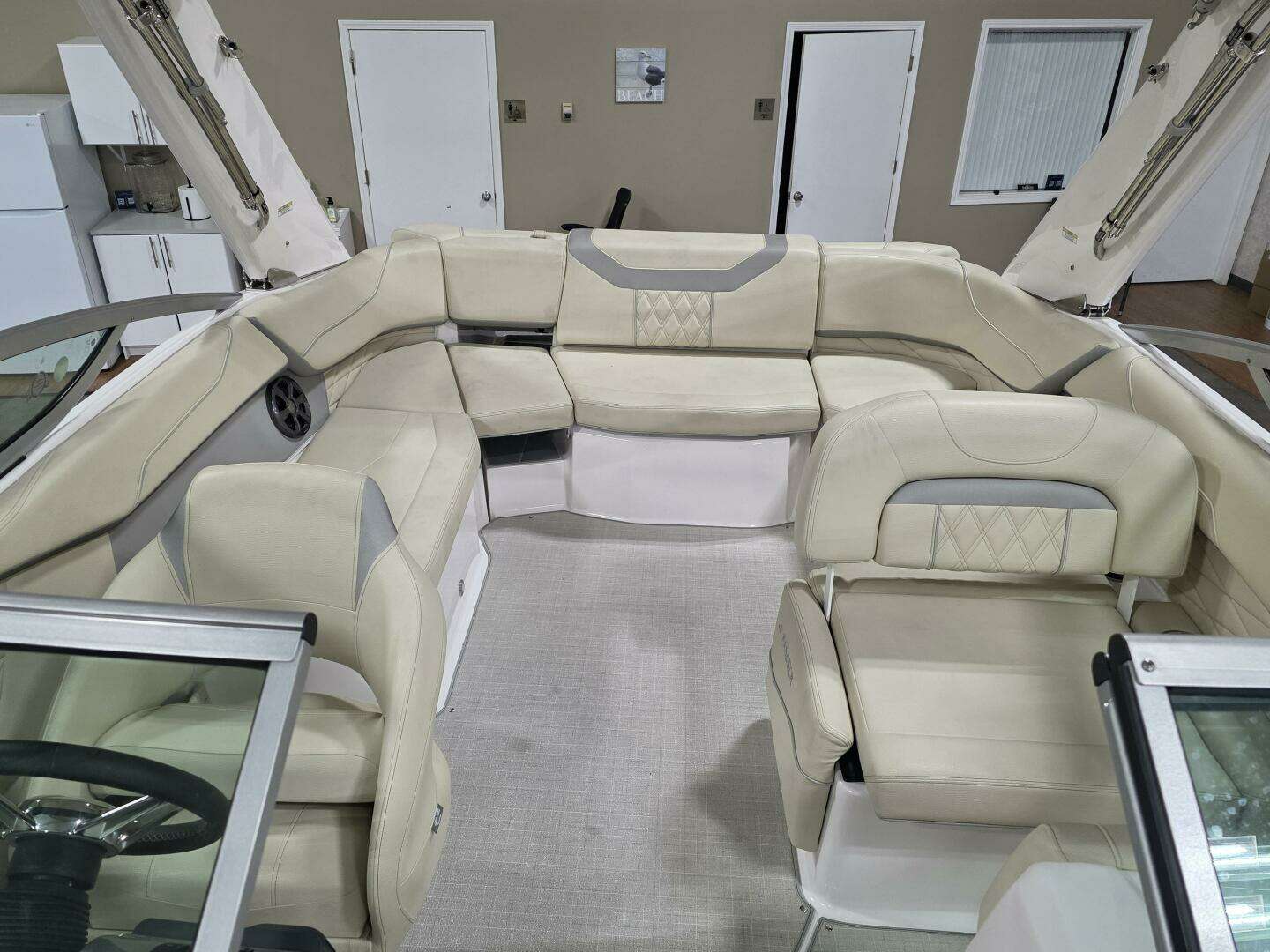 2021 Regal 22 Fasdeck - Image 8