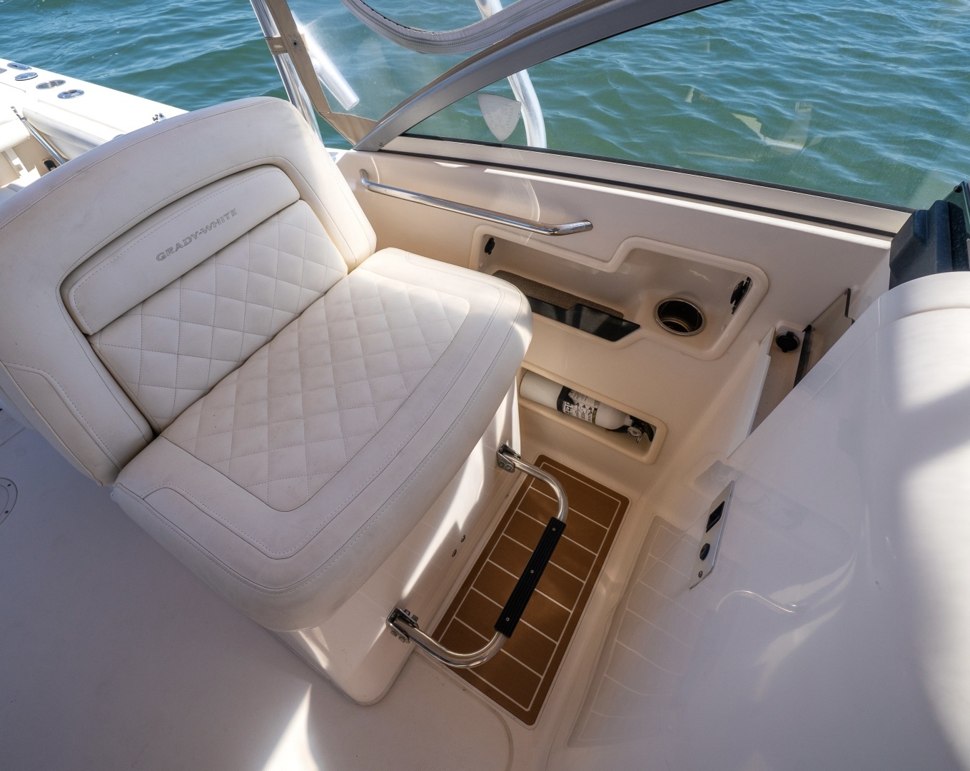 2017 Grady-White 235 Freedom - Image 7