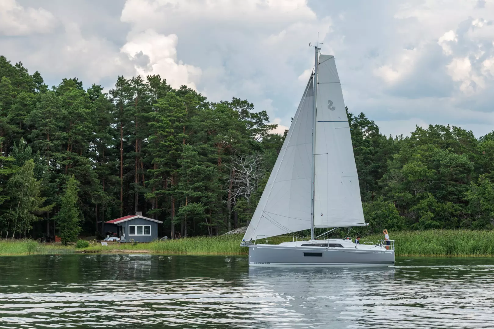 2026 Beneteau Oceanis 30.1 - Image 2