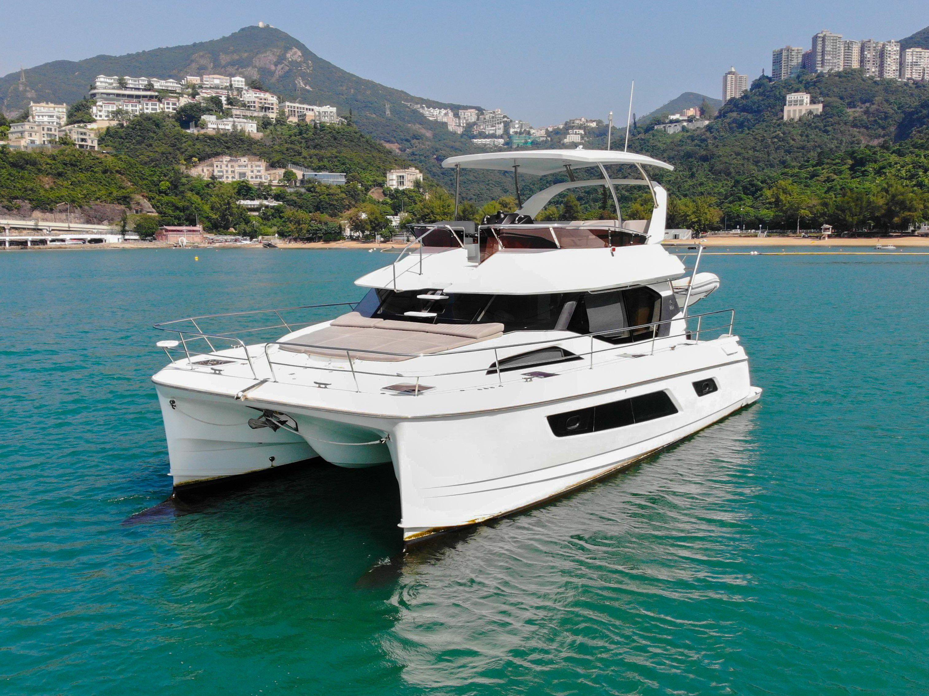 2019 Aquila 44 Yacht