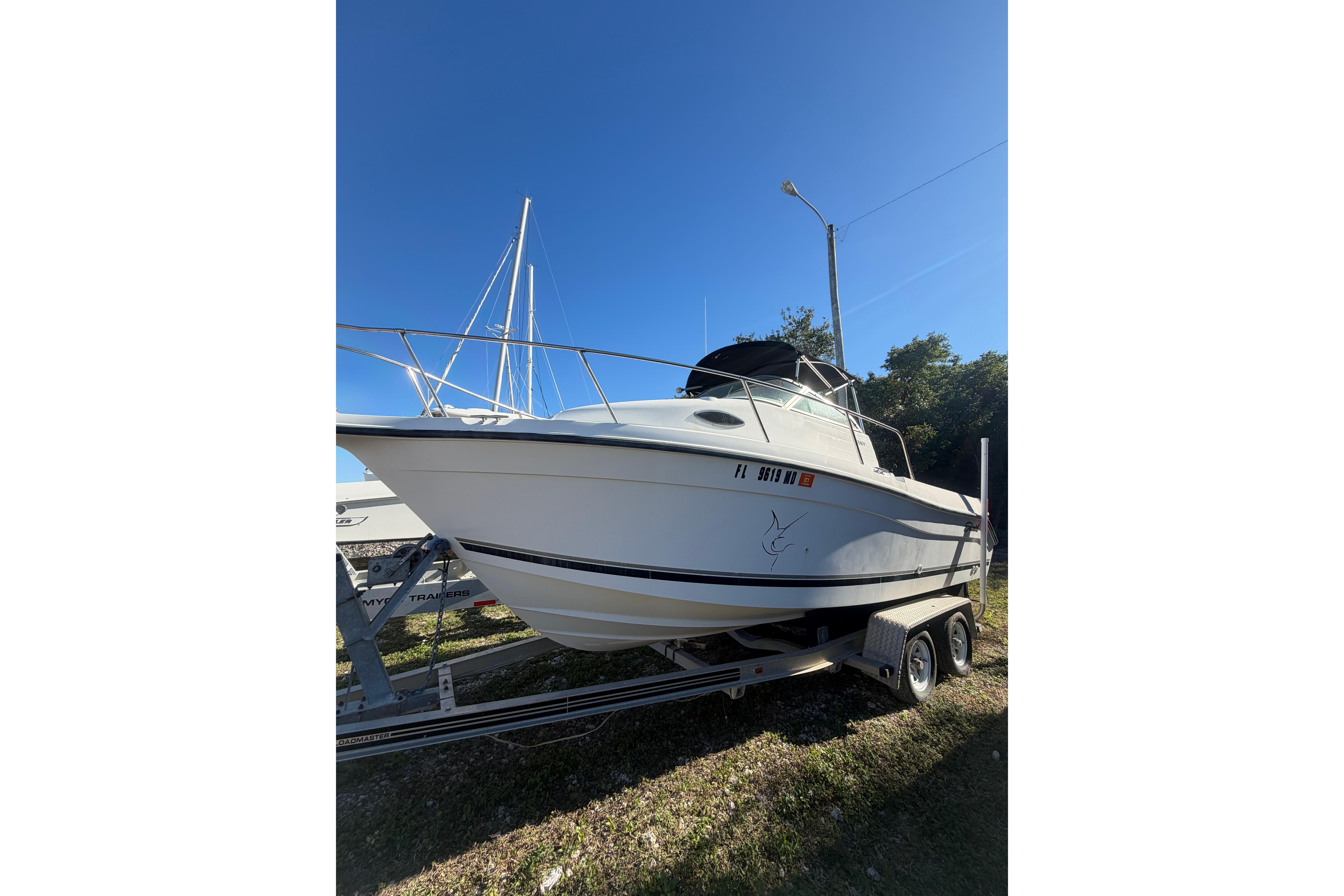 2002 Seaswirl Striper 2101 Walkaround O/B