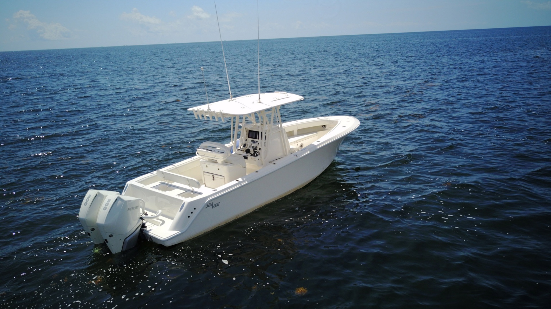 2023 SeaVee 290B - Image 2