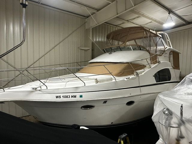 2002 Silverton 39 Motor Yacht