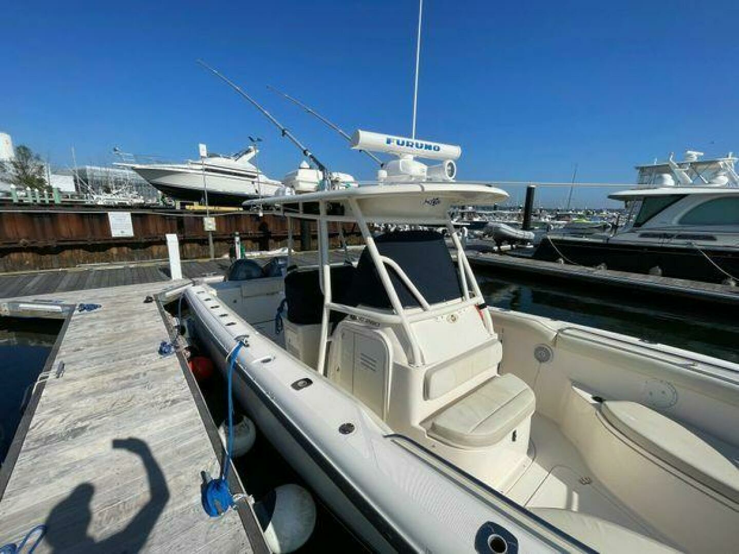 2011 Pursuit 280 CC - Image 51