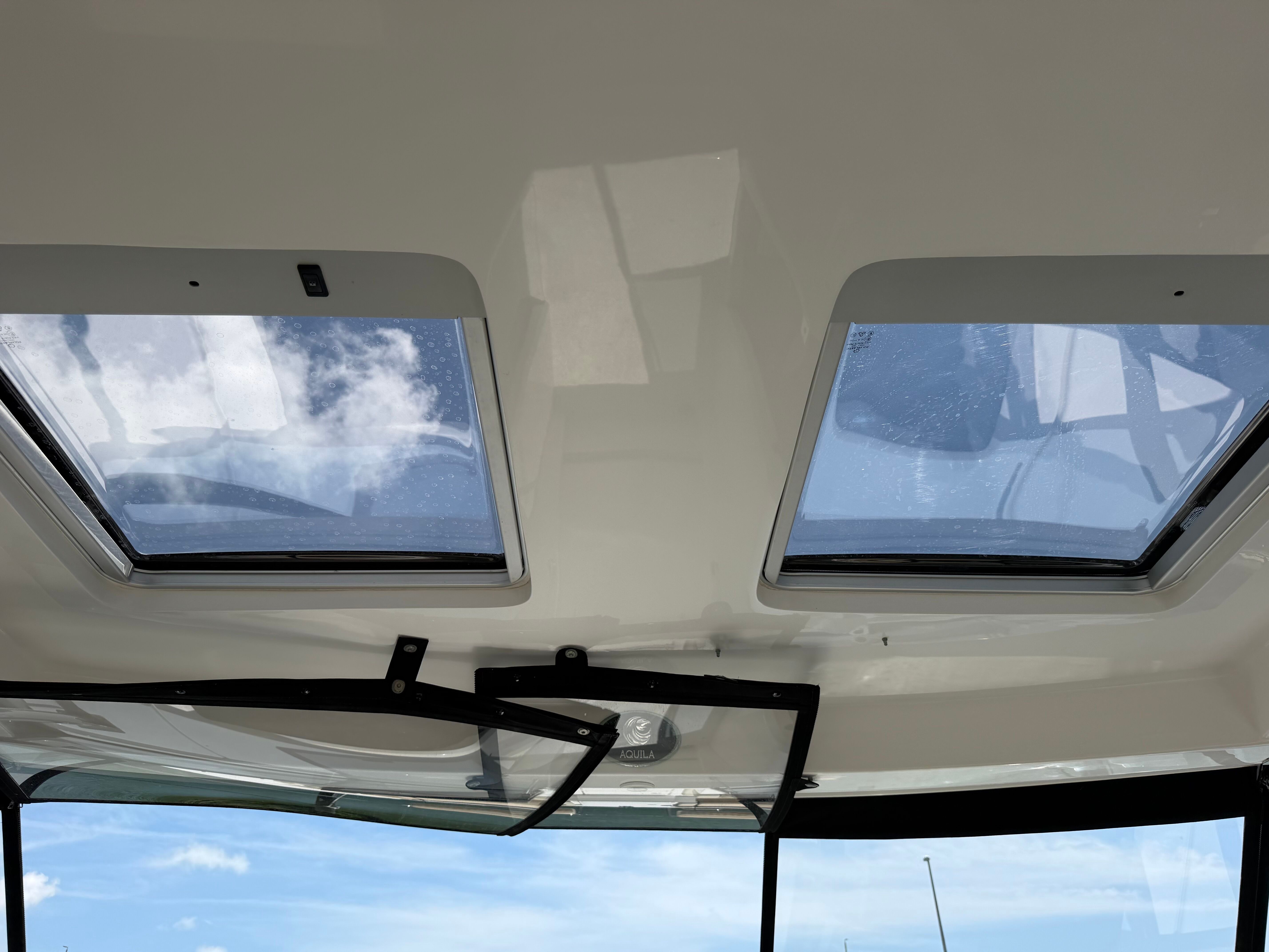 2020 AQUILA 36 SP - Image 39