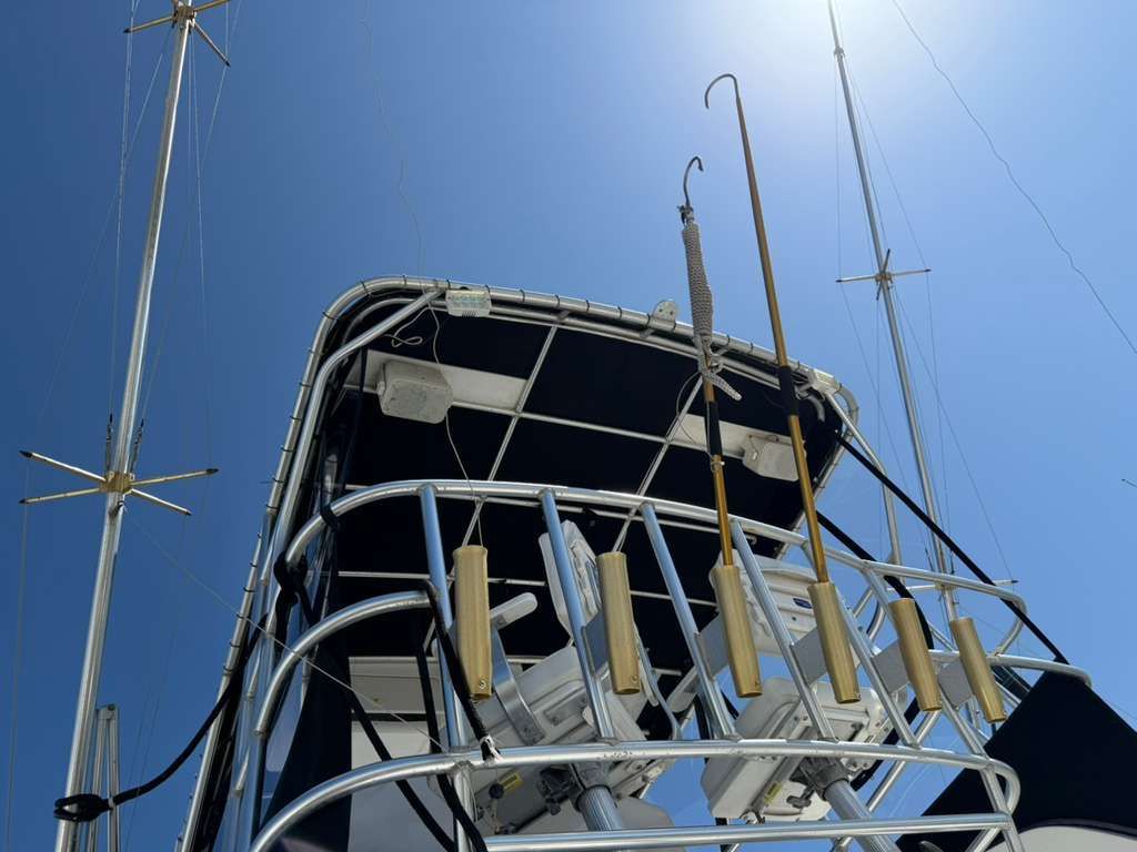 2000 Luhrs Tournament 340 Convertible - 24