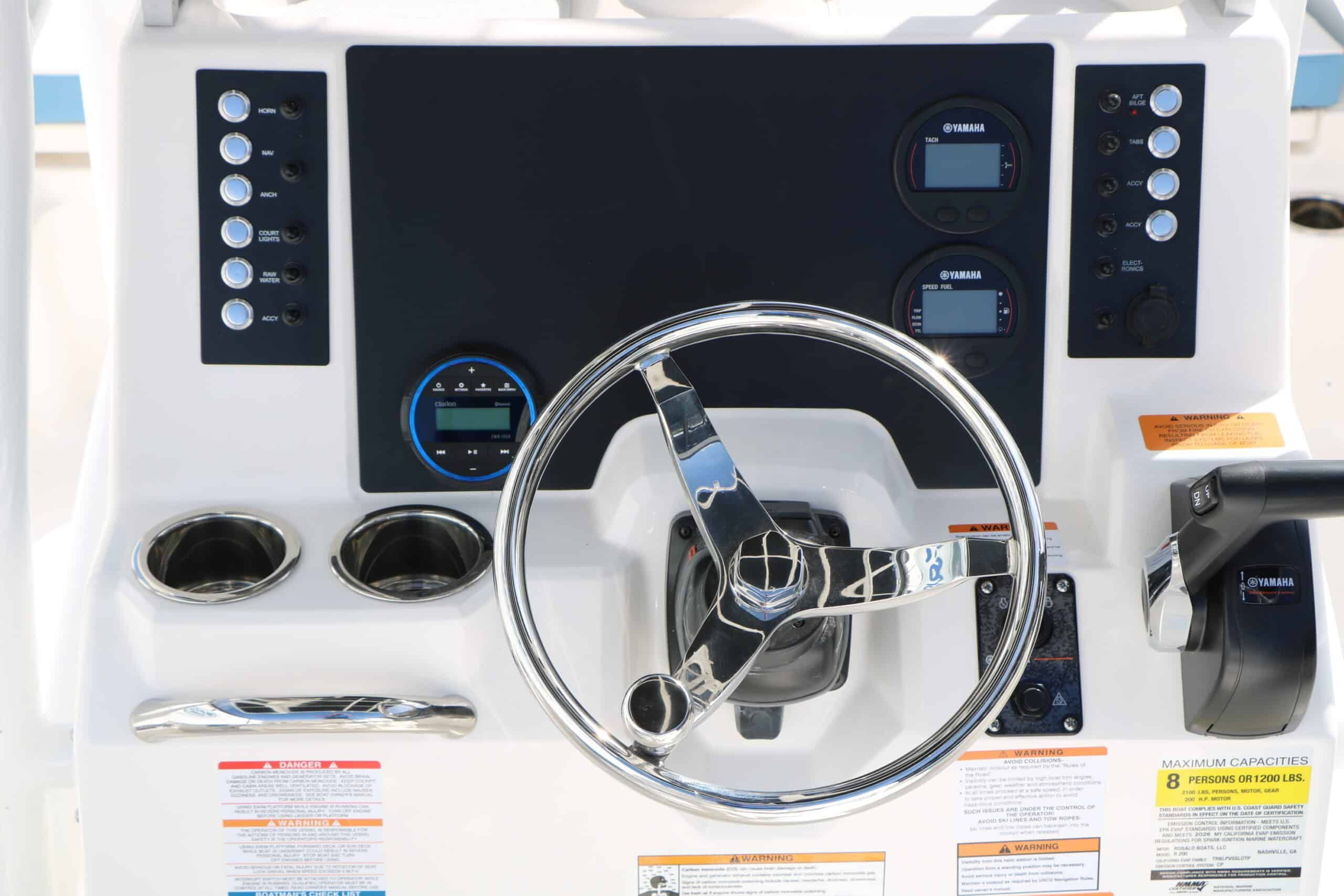 2026 Robalo R200 Center Console - 29