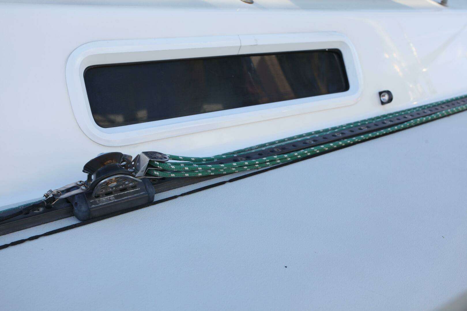1996 J Boats 120 - Image 26