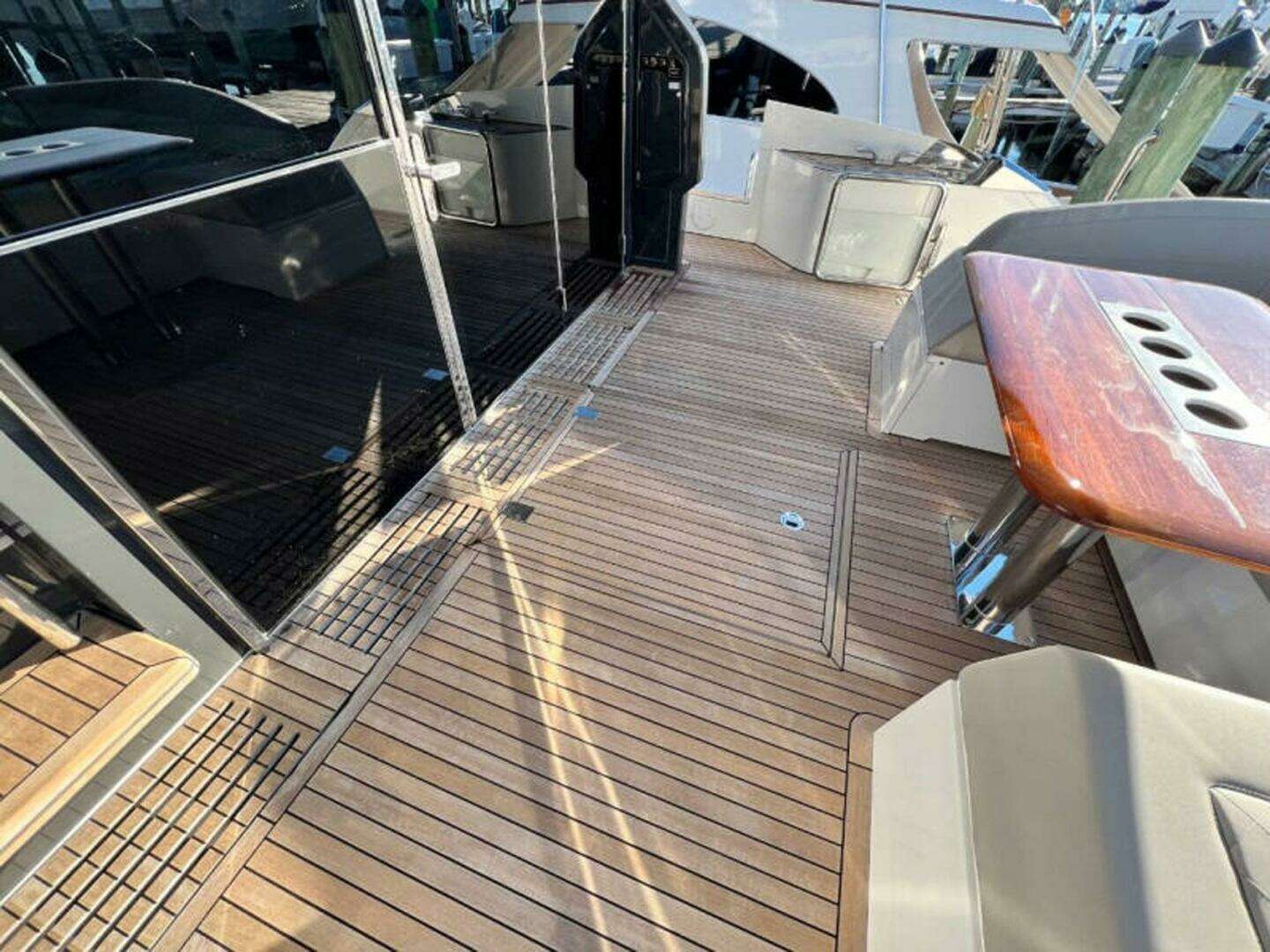 2020 Fairline Squadron - Image 73