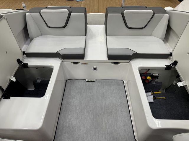 2026 Yamaha Boats AR250 - 10