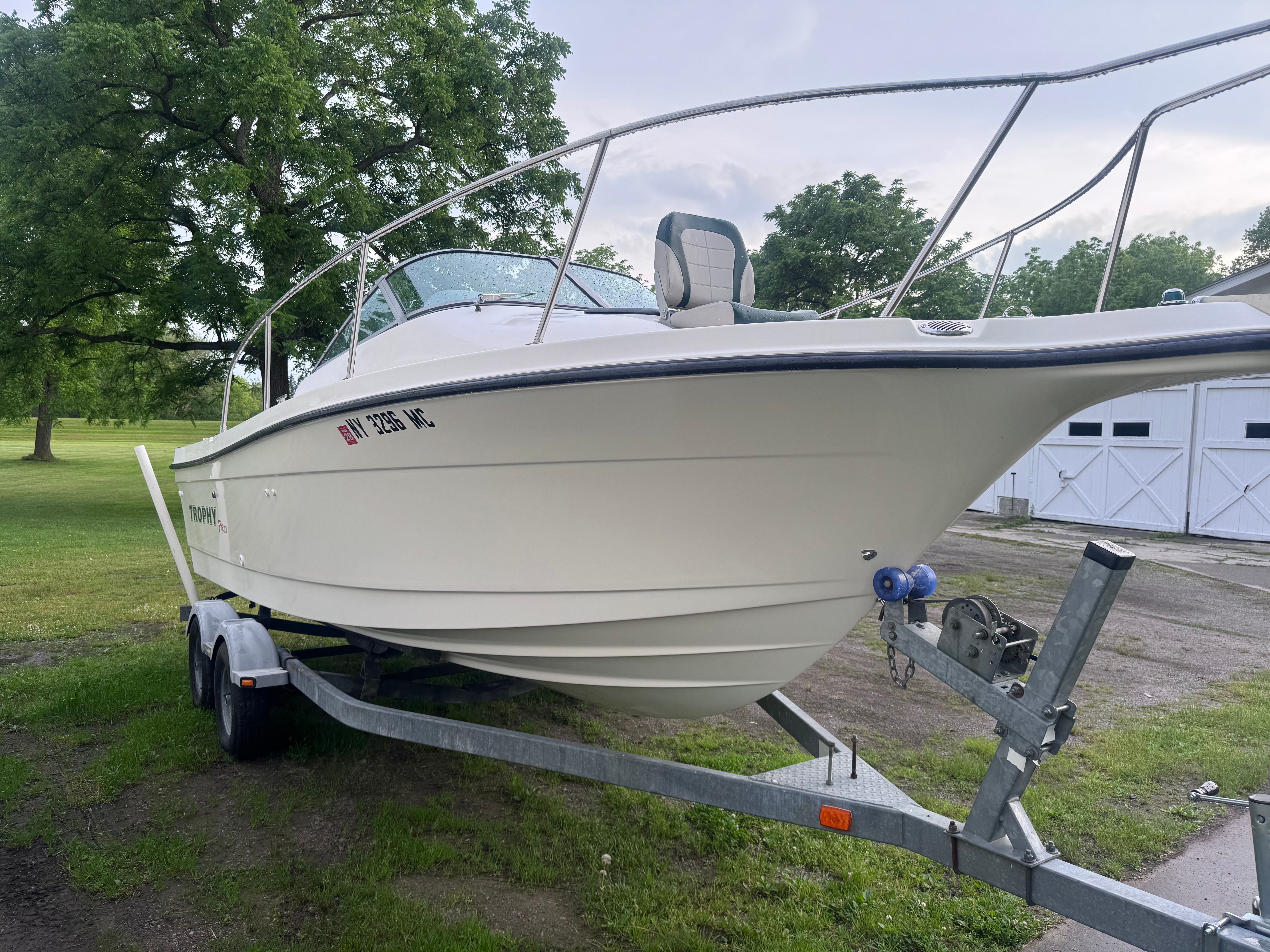 2005 Bayliner Trophy