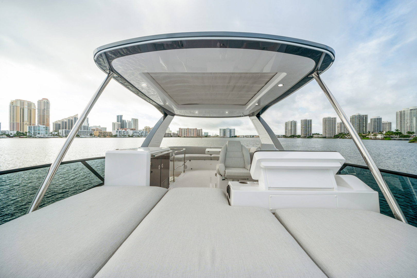 2023 Azimut 53 FLY - Image 55