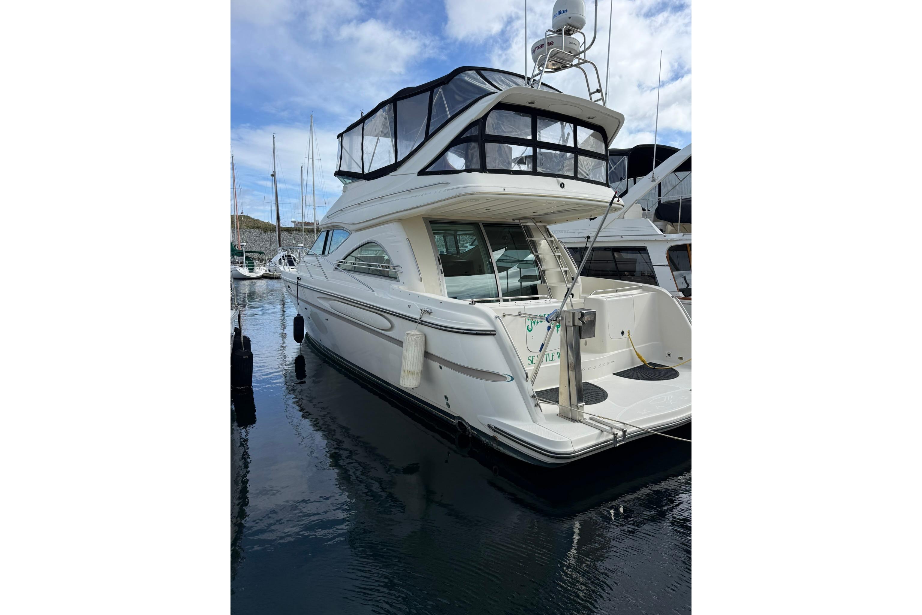 1999 Maxum 4600 SCB